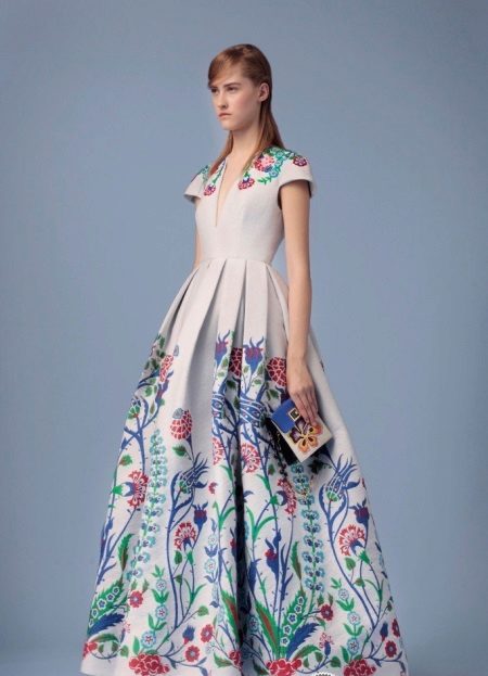 Magnifique robe avec une impression