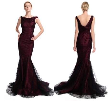 Belle robe marron foncé