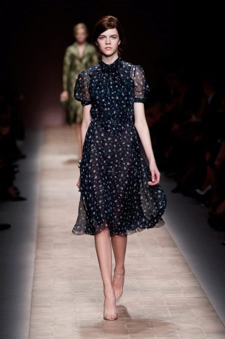Robe à pois vintage