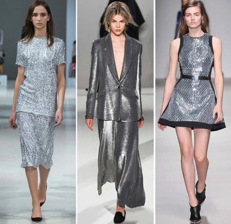 Robe futuriste en argent