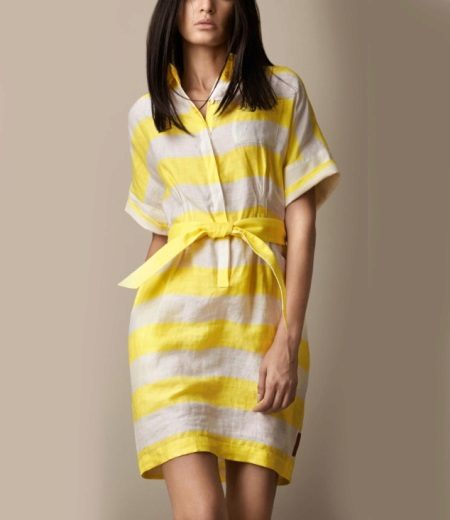 Robe en lin blanc et jaune