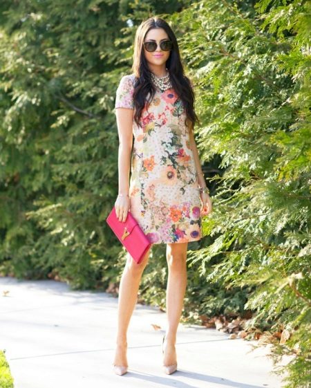 Robe trapèze à fleurs