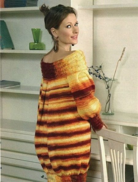 Robe ballon tricotée à rayures