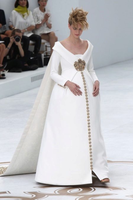 Robe de mariée en néoprène