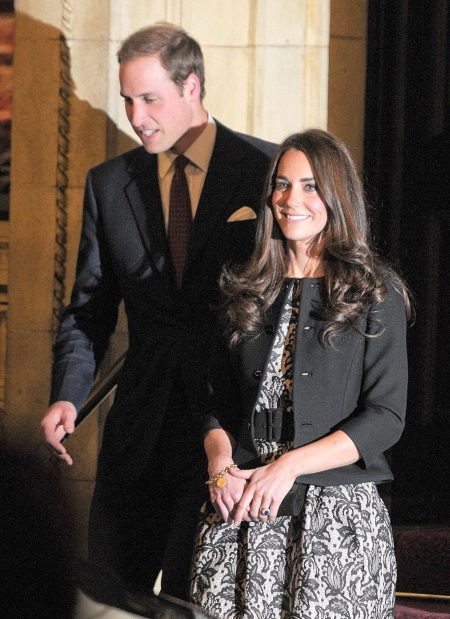 Veste courte pour habiller la tulipe Kate Middleton