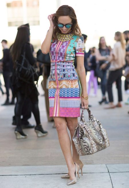 Robe courte avec etnoprint