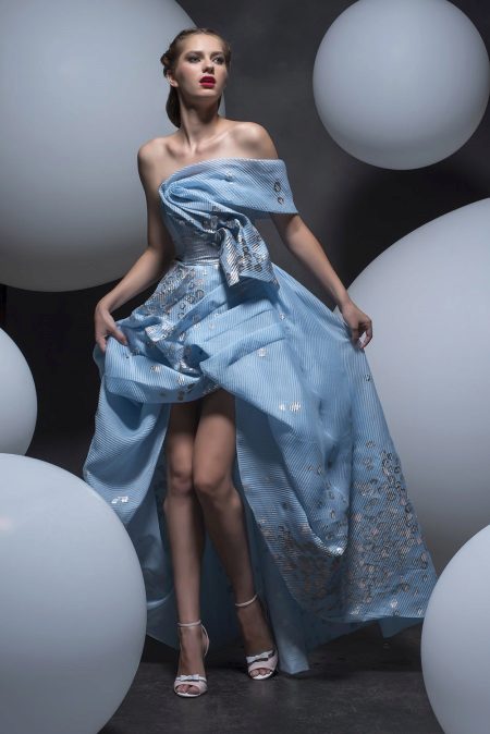 Robe sans bretelles