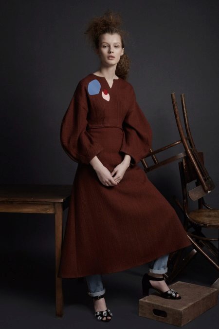 Robe en laine trois-quarts
