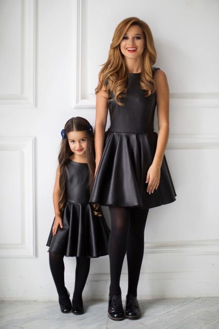 Robe en éco-cuir