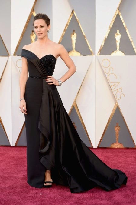 Jennifer Garner az Atelier Versace-nál