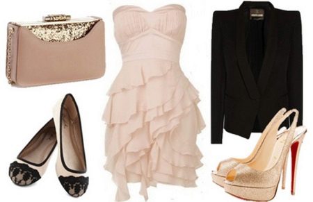 Robe beige et accessoires