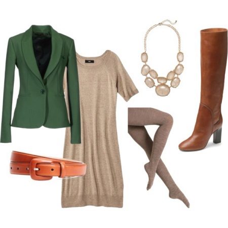 Accessoires pour une robe beige pour tous les jours