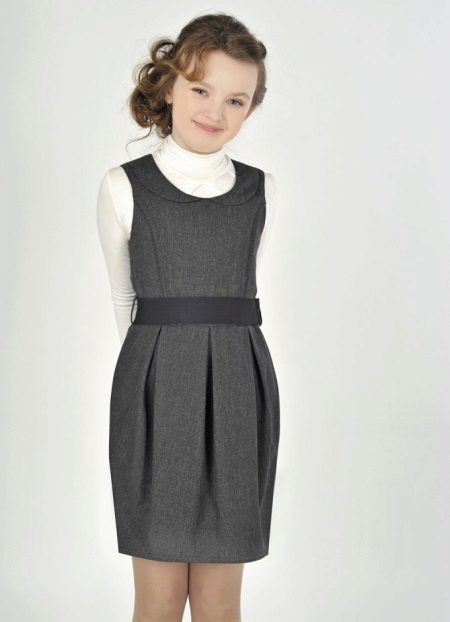 Robe de tulipe scolaire pour les filles