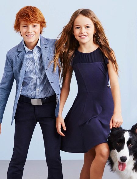 Robe de fête tricotée pour fille