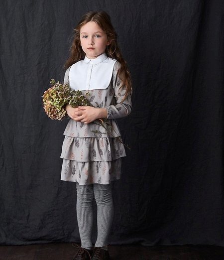 robe pour les filles de 5 ans avec des volants
