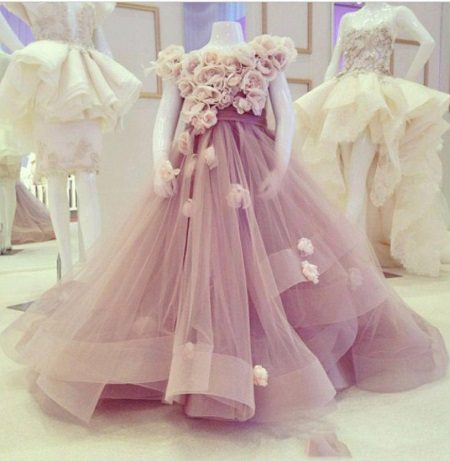 Élégante robe moelleuse designer pour les filles